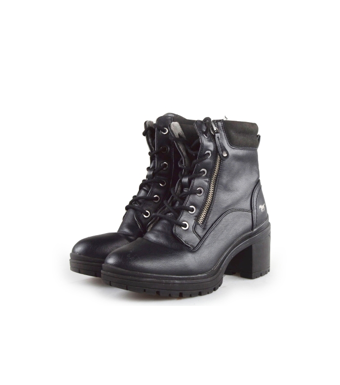 Mustang Schnürstiefel