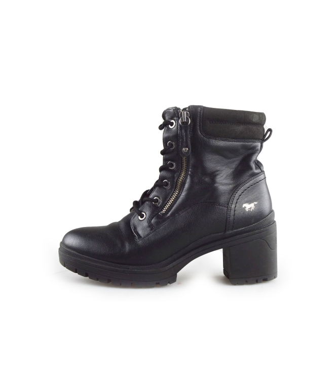 Mustang Schnürstiefel