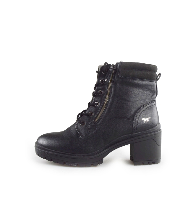 Mustang Schnürstiefel