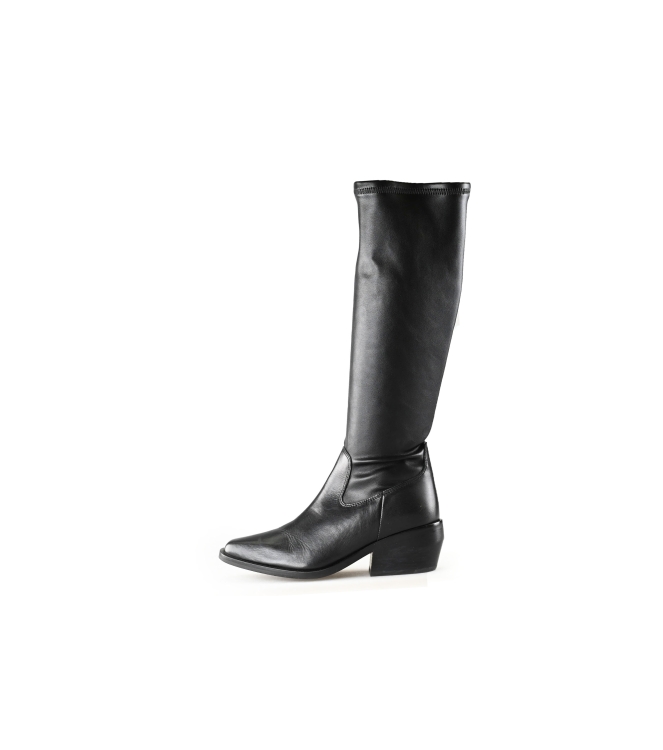 Omoda Stiefel