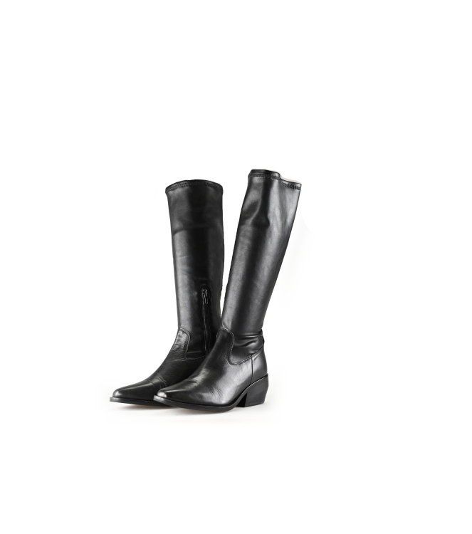 Omoda Stiefel
