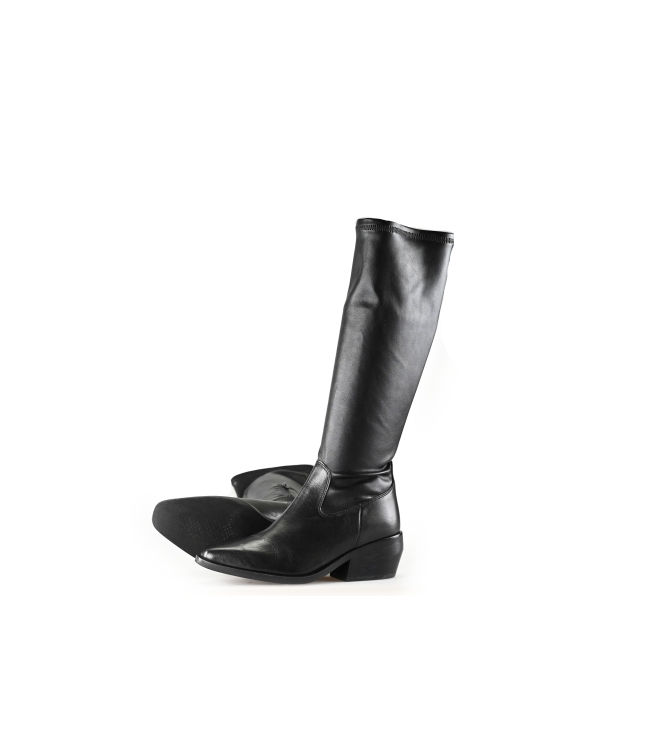 Omoda Stiefel