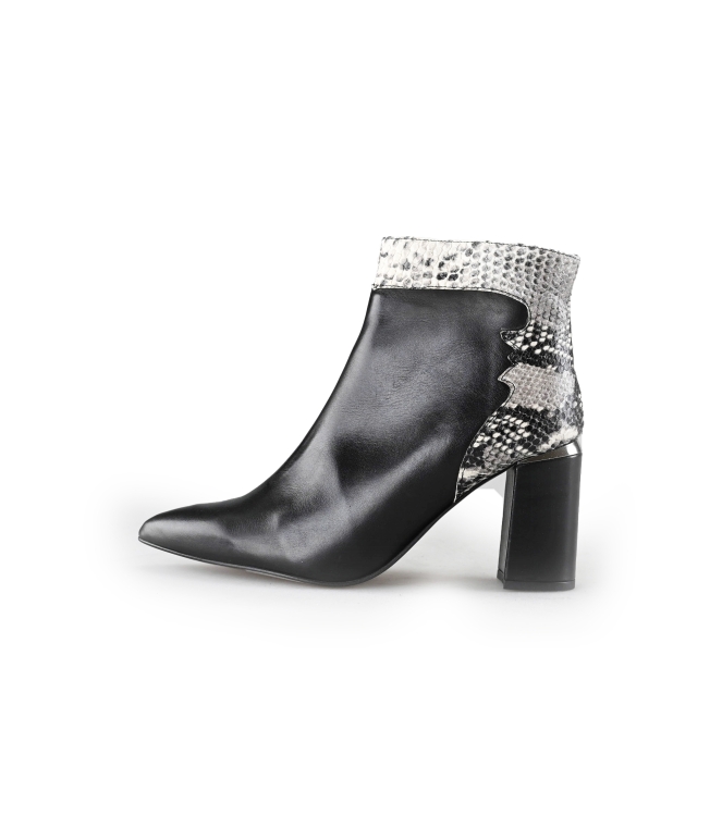 Joana Stiefeletten