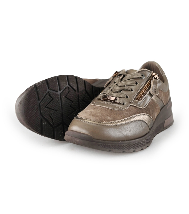Ara Sneaker