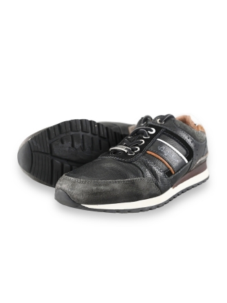 Australian Sneaker