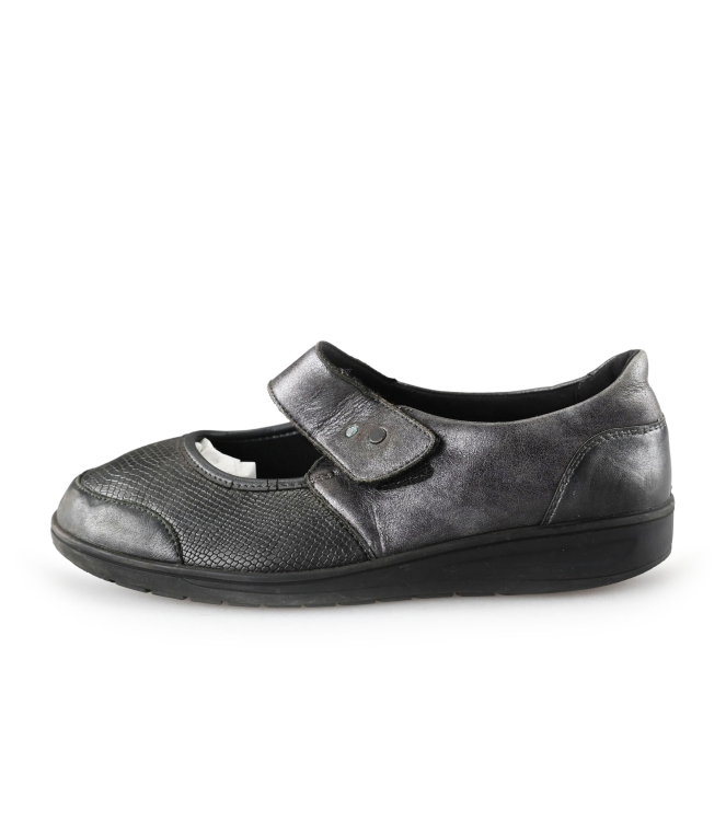 Solidus Slip-ons