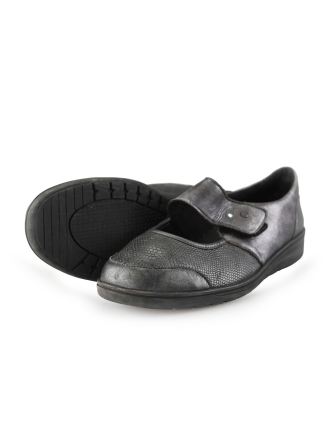 Solidus Slip-ons