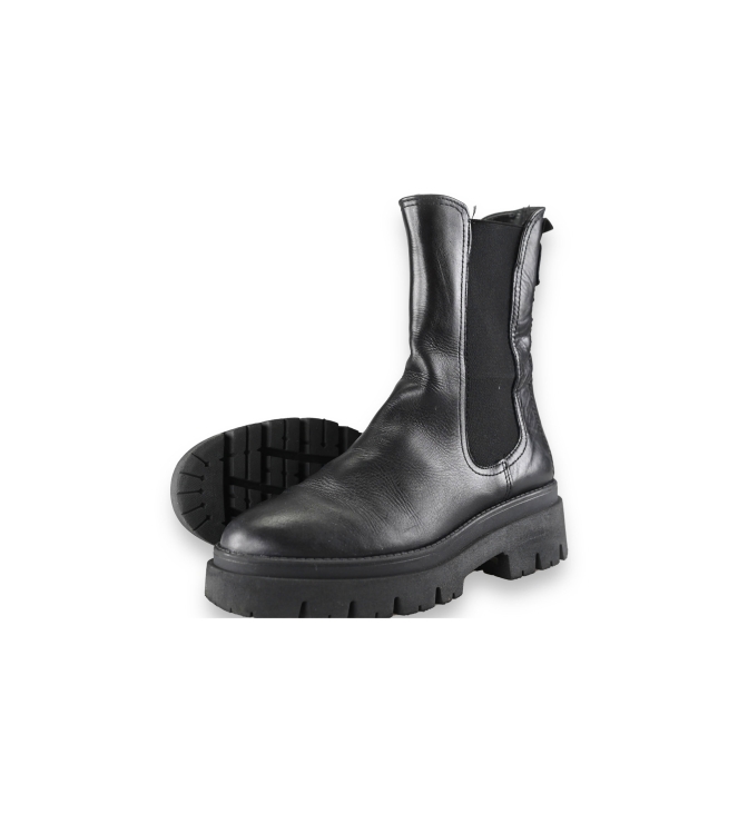 Tamaris Chelsea boots