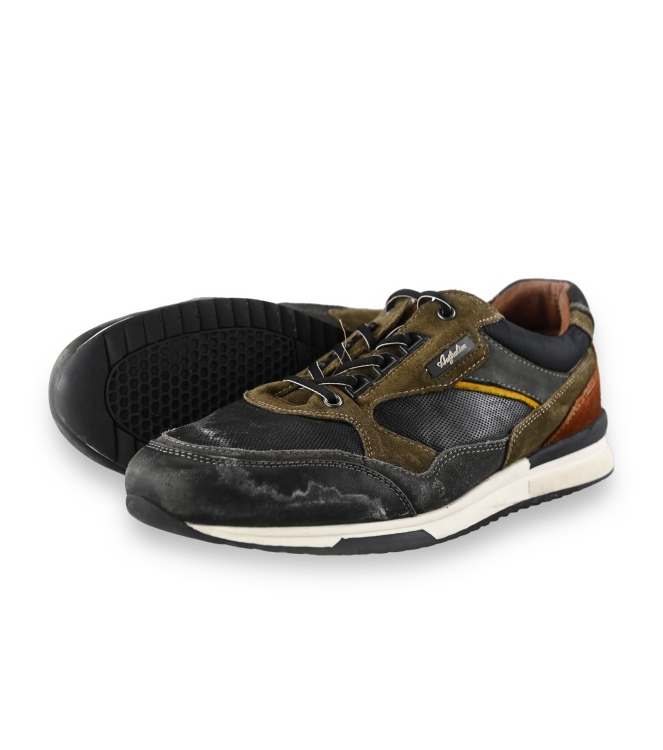Australian Sneaker