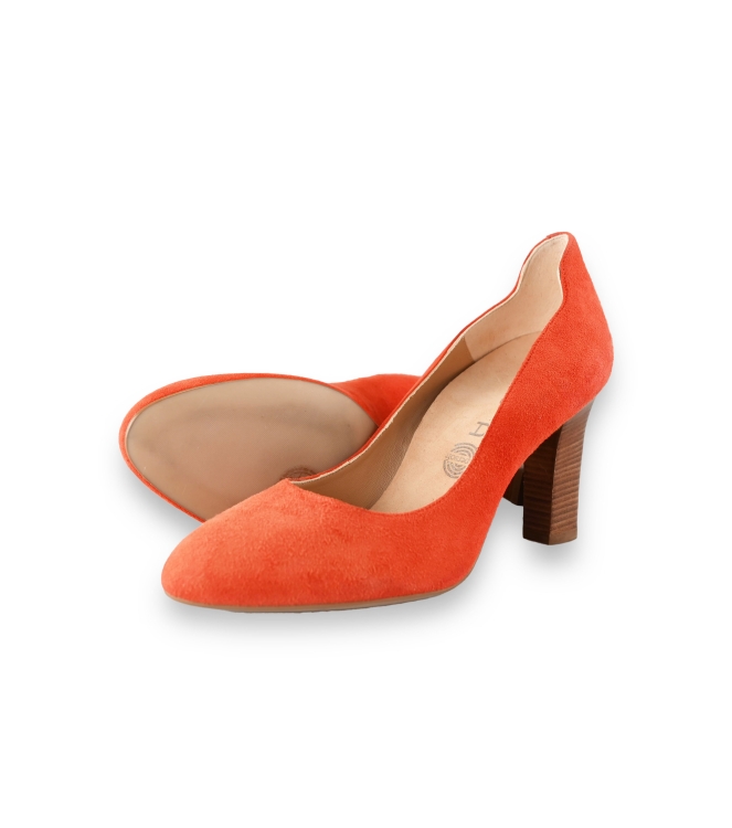Unisa pumps