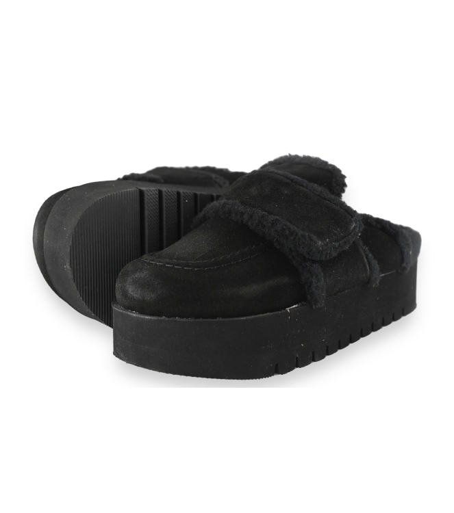 Nubikk Slip-ons
