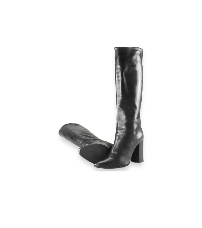 Lina Locchi Stiefel