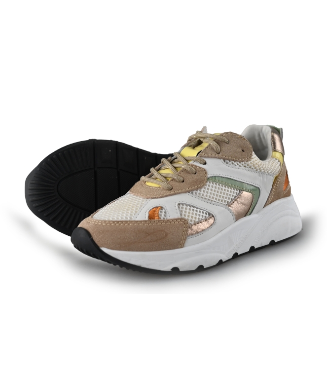 Lina Locchi Sneaker