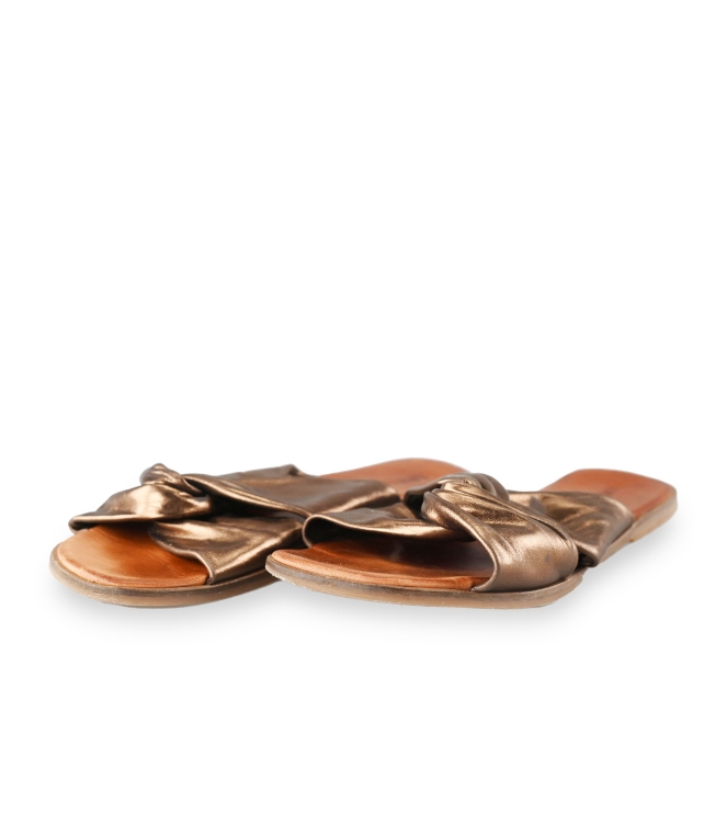 Lina Locchi Flip-Flops