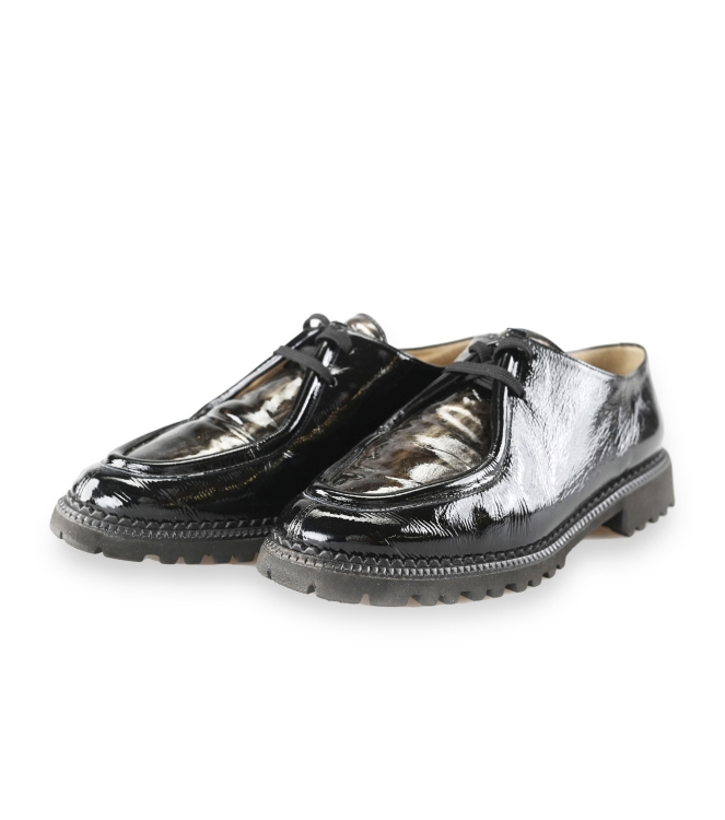 Brunate Schnürschuhe