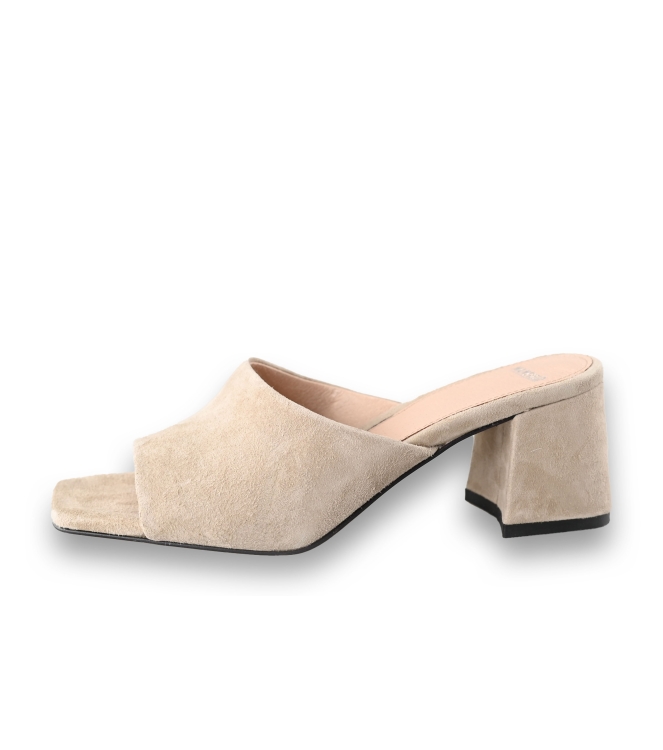 Manfield Flip-Flops