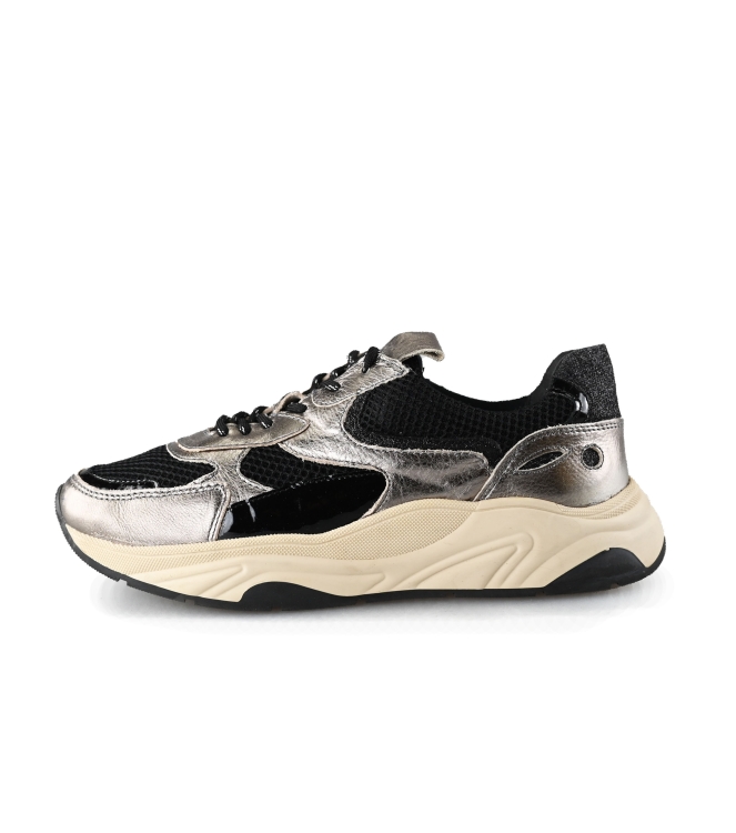 Lina Locchi Sneaker