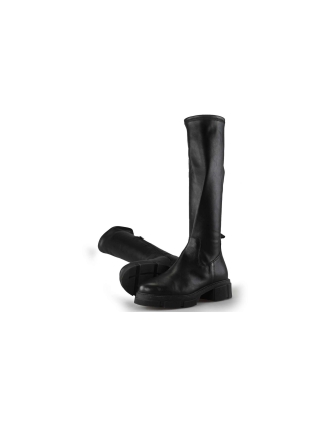 Lina Locchi Stiefel