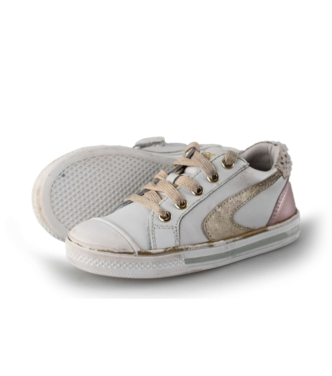 Keq Schnürschuhe