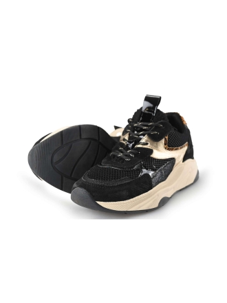 Lina Locchi Sneaker