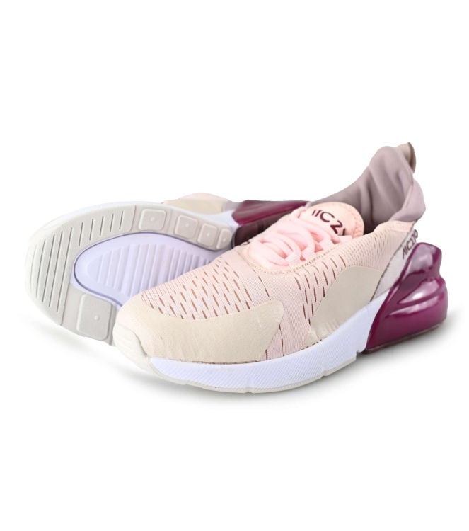 Nike Sneaker