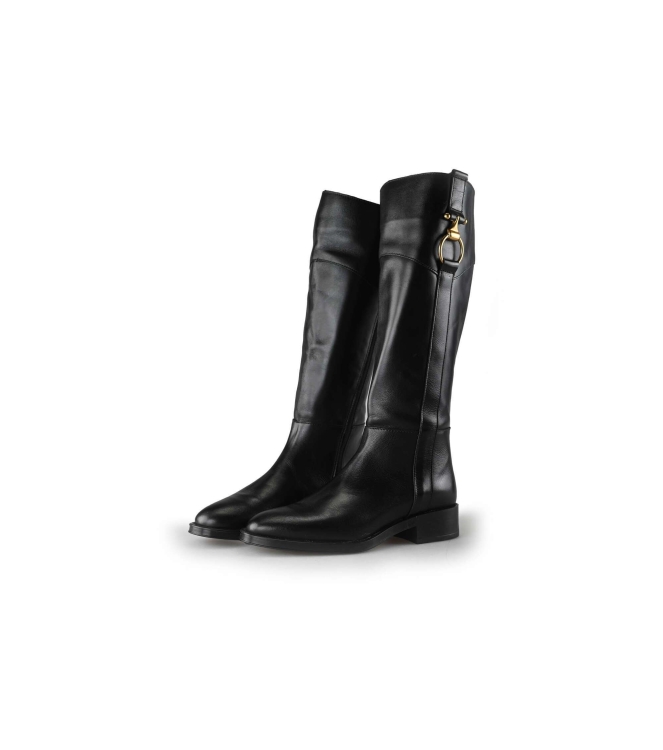 Lina Locchi Stiefel