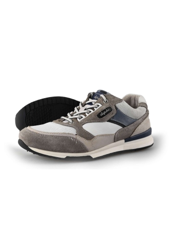 Australian Sneaker