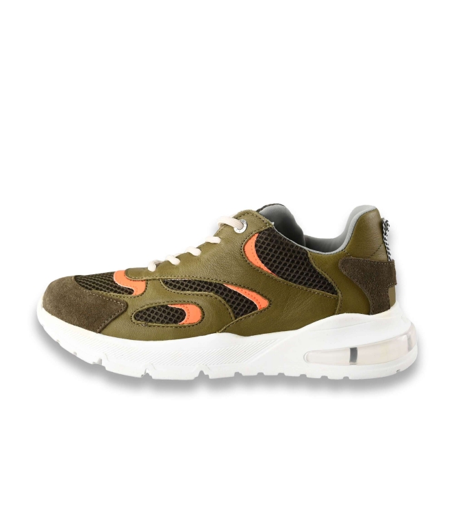 Red-Rag Sneaker
