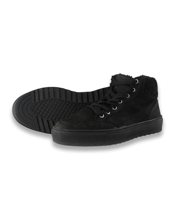Vertice Sneaker