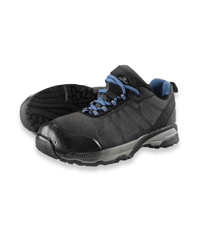 Travelin Sneaker