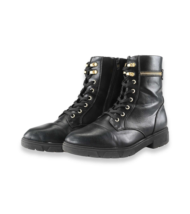 s. Oliver Schnürstiefel