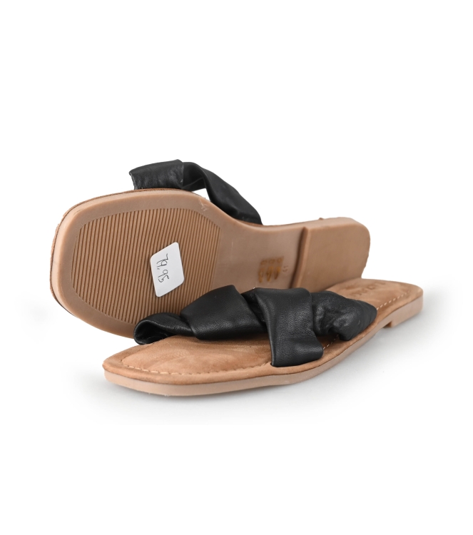 Lazamani Flip-Flops