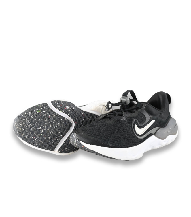Nike Sneaker