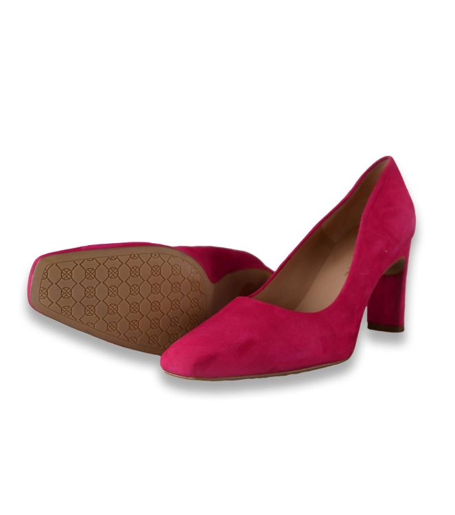 Unisa pumps