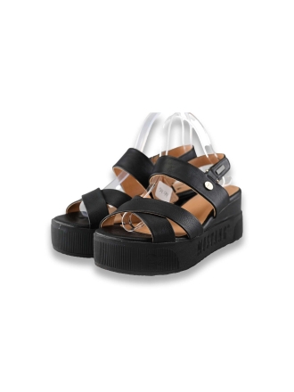 Mustang Sandalen Schwarz 208913