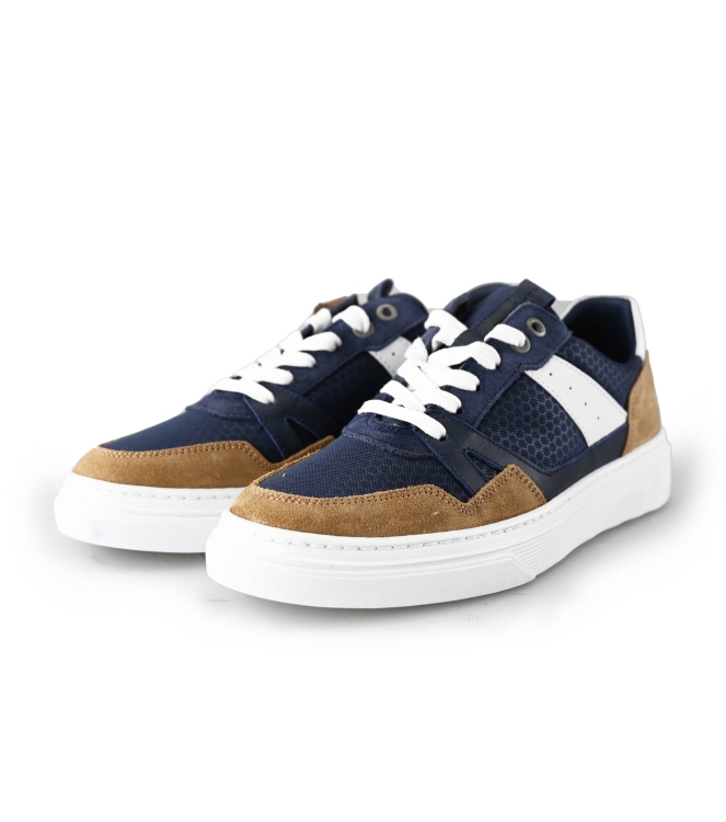 Bullboxer Sneaker