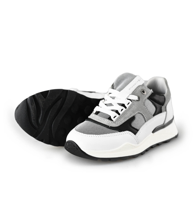 Bullboxer Sneaker