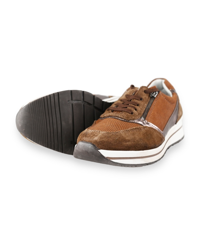 Sub55 Sneaker