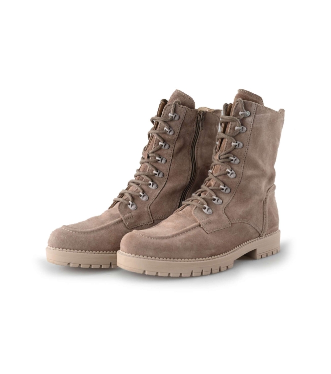 Schnürstiefel