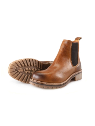 Travelin Chelsea boots