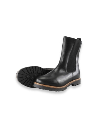 Travelin Chelsea boots