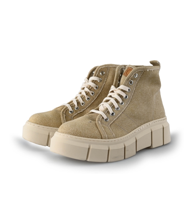 Hohe Sneaker