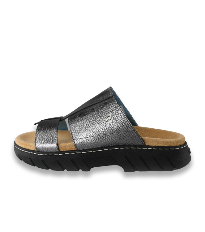 MAG Flip-Flops
