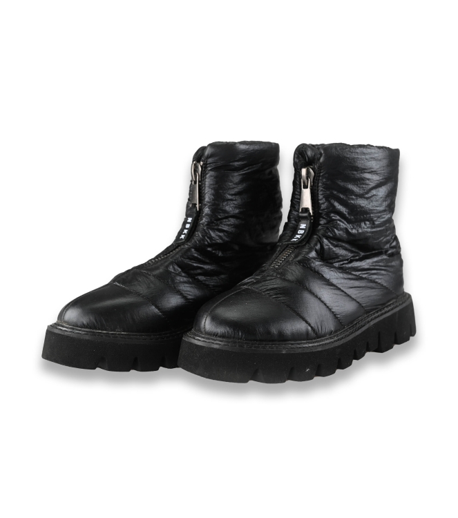 Nubikk Stiefel