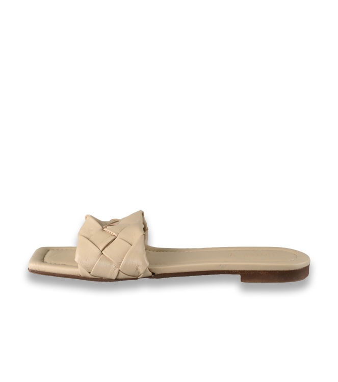 Notre-V Flip-Flops