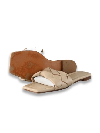 Notre-V Flip-Flops