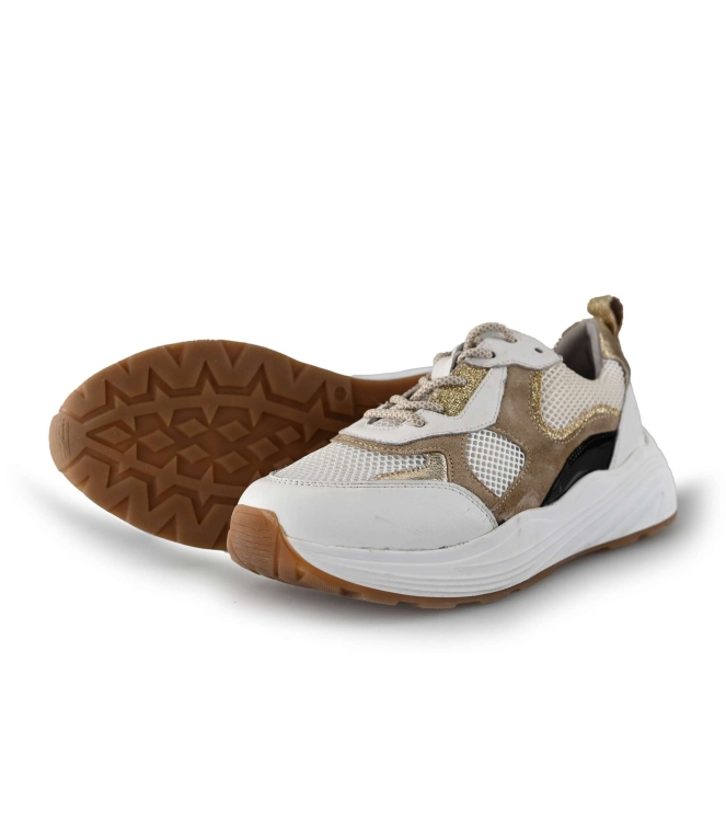 Omoda Sneaker