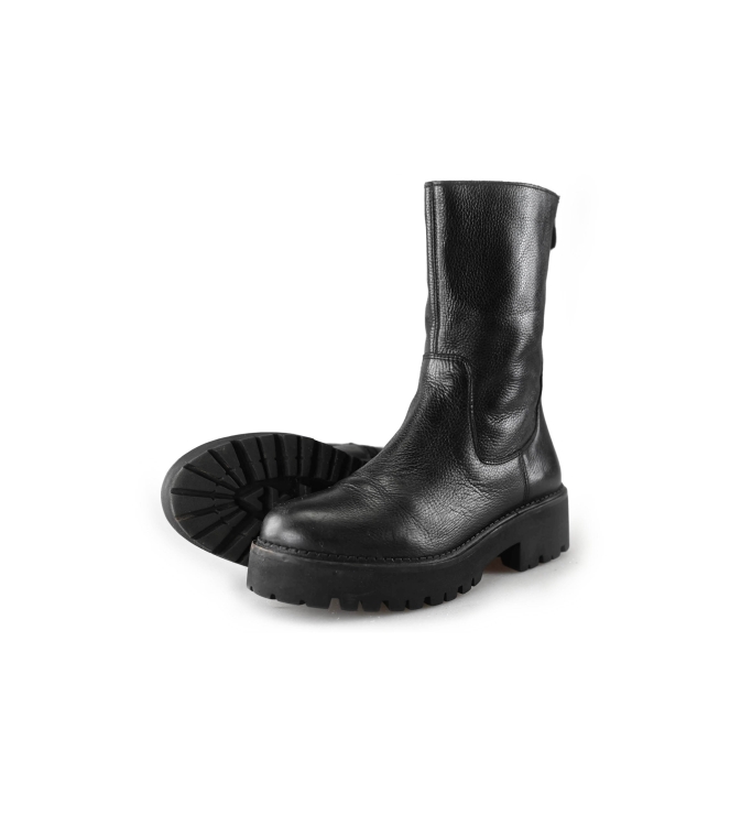 Omoda Stiefel