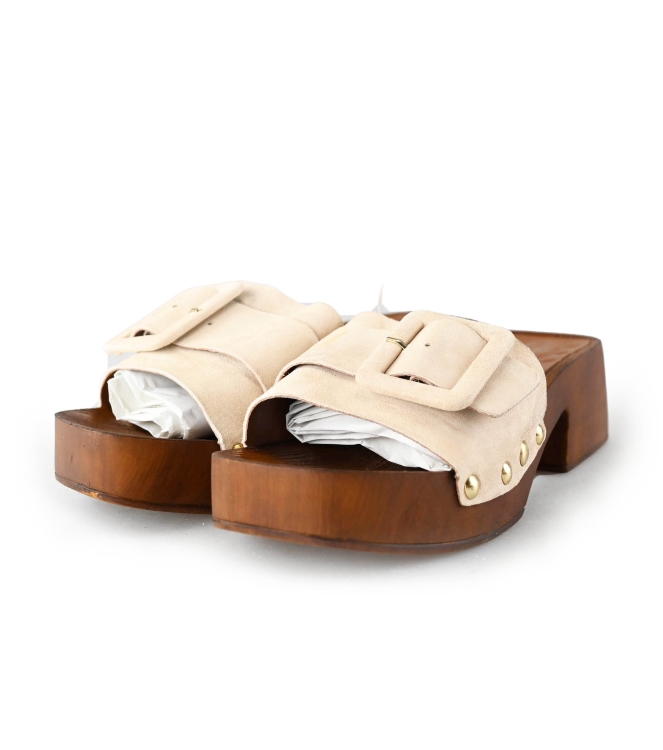 Notre-V Flip-Flops