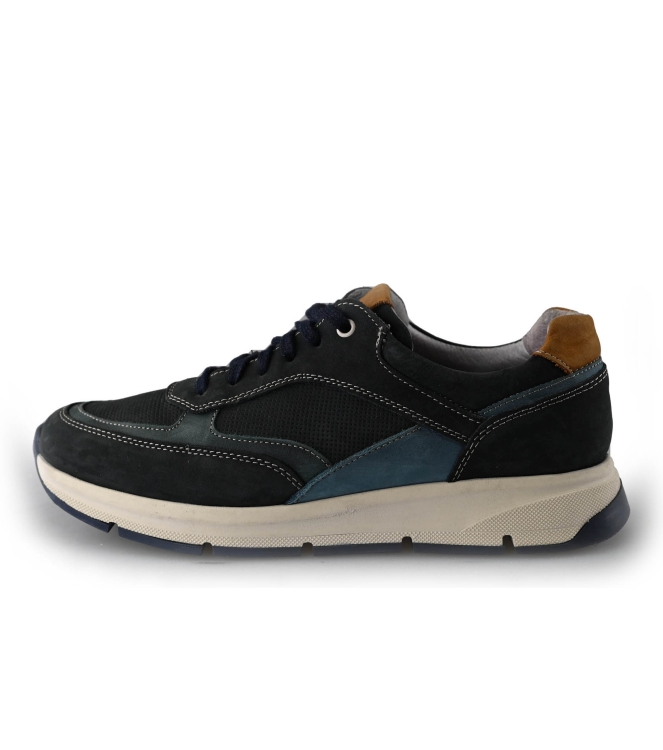 Outfielder Sneaker